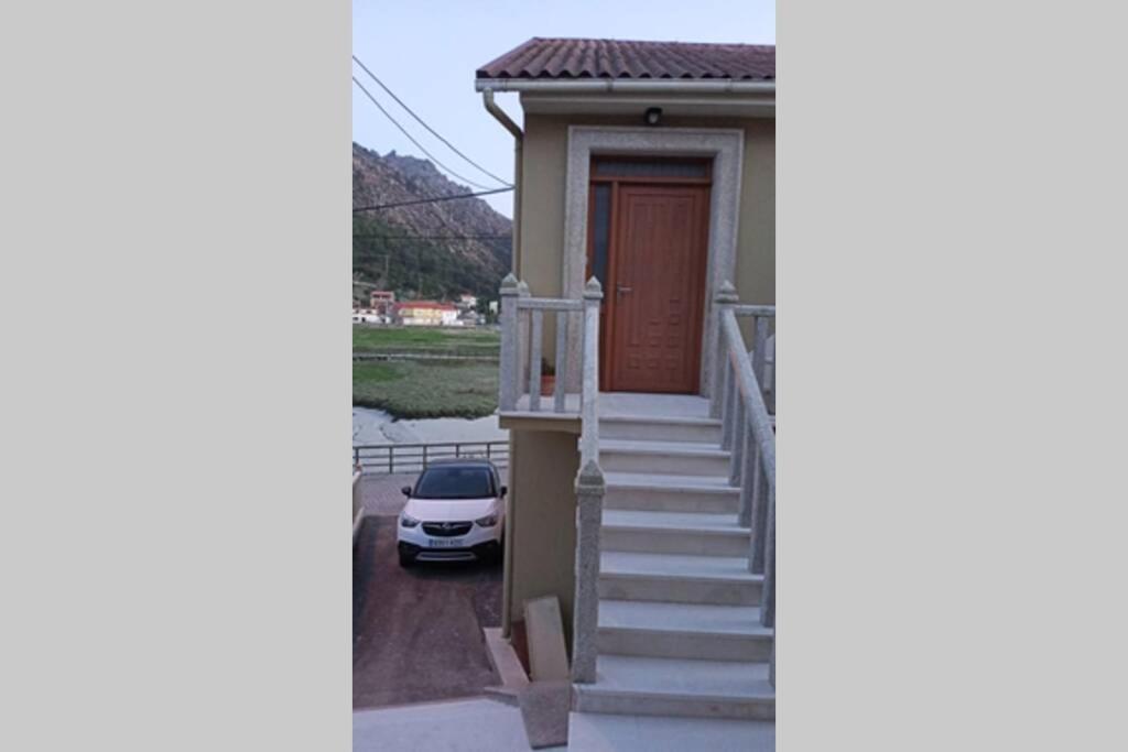 Villa Fogar no mar O Pindo Exterior foto